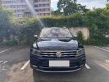 Volkswagen Tiguan Allspace 2.0 TDI SCR 140kW DSG 4MOTIO... - Volkswagen Tiguan Allspace: Privatanbieter
