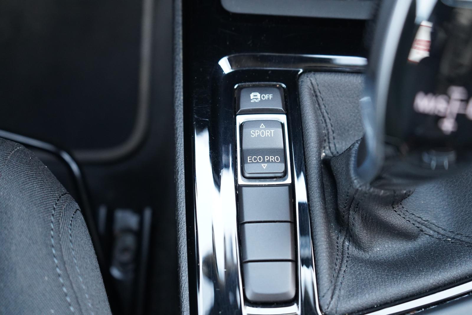 BMW X2 sDrive 20 i LED Navi Tempomat DAB Sitzheizung, миниатюра 22