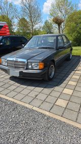 Mercedes-Benz 190 - Mercedes-Benz 190 aus 1990