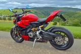 Ducati Streetfighter V2 - DUCATI ST2
