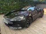 Aston Martin Vanquish - Aston Martin Vanquish mit Benzin-Antrieb: Cabrio
