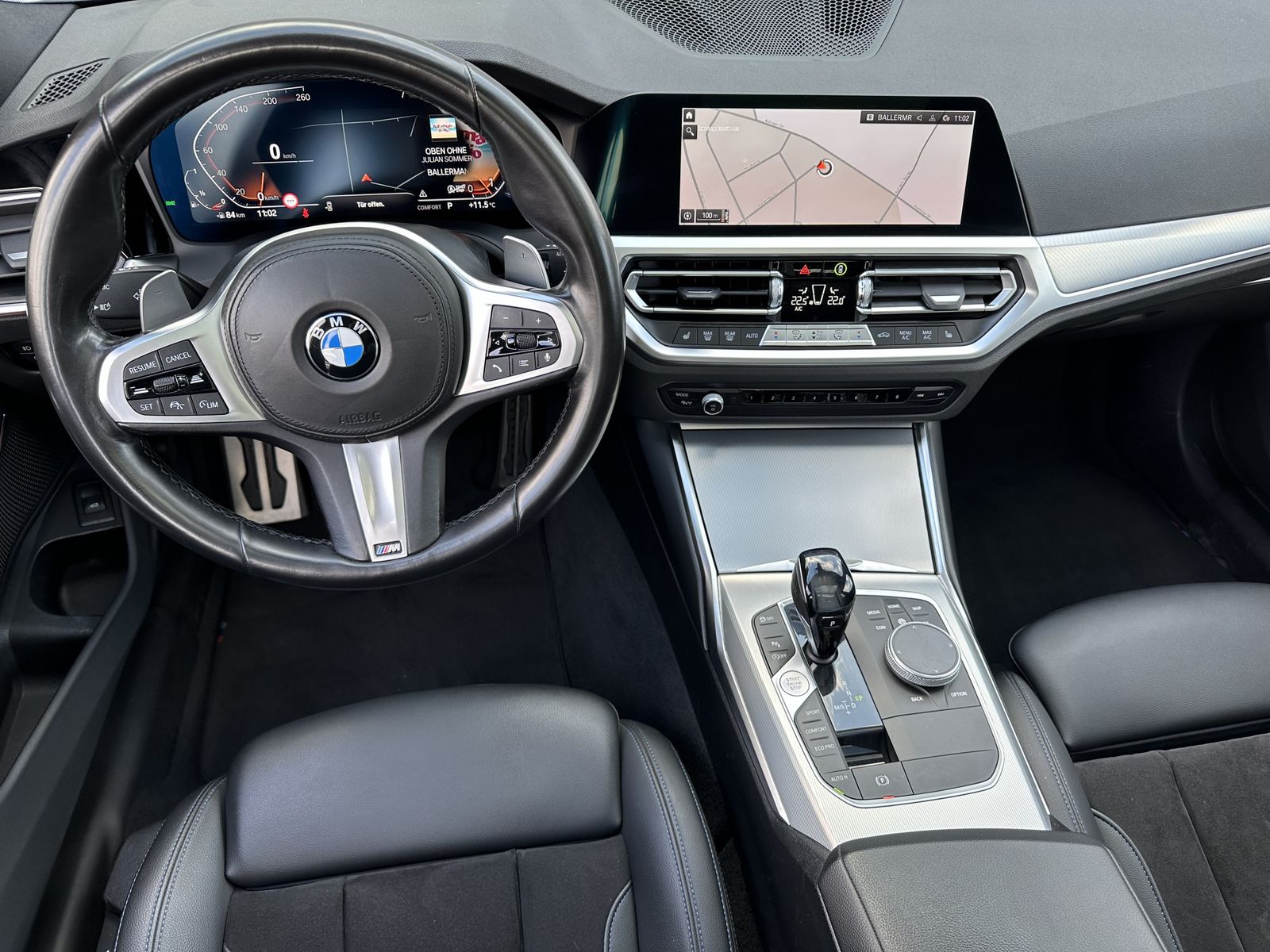 Fahrzeugabbildung BMW 330i Touring M-Sport NAV+LED+PANO+AHK+LIVECOCKPI