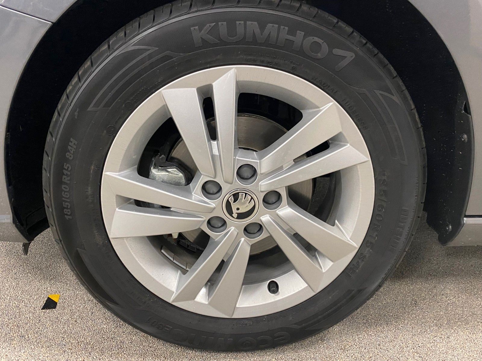 Fahrzeugabbildung SKODA FABIA COMBI 1.0 TSI Ambition+SHZ+SMARTLINK+ALU++
