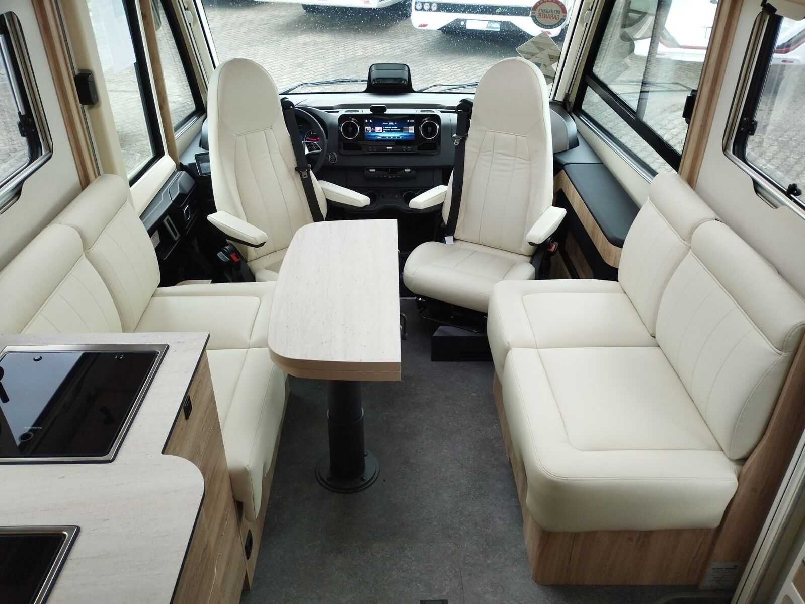 Fahrzeugabbildung Eura Mobil Integra Line GT IL 726 QF Mondial+, Mark.,170PS