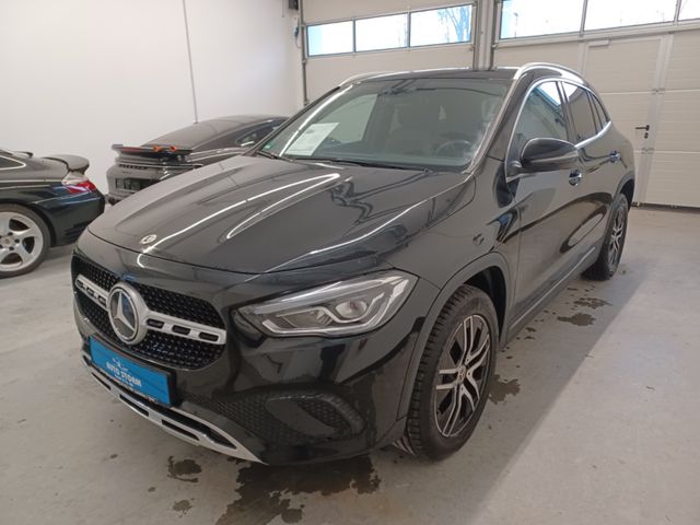 Mercedes-Benz GLA 180 d Progressive*1-Hand*MBUX*LED*Leder* LM