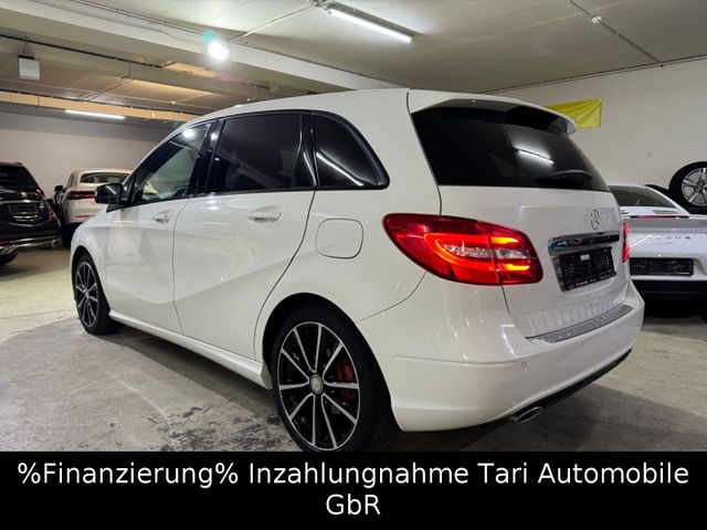 Mercedes-Benz B 180 CDI Sportpaket Bi-Xenon,Night,Panorama,18"