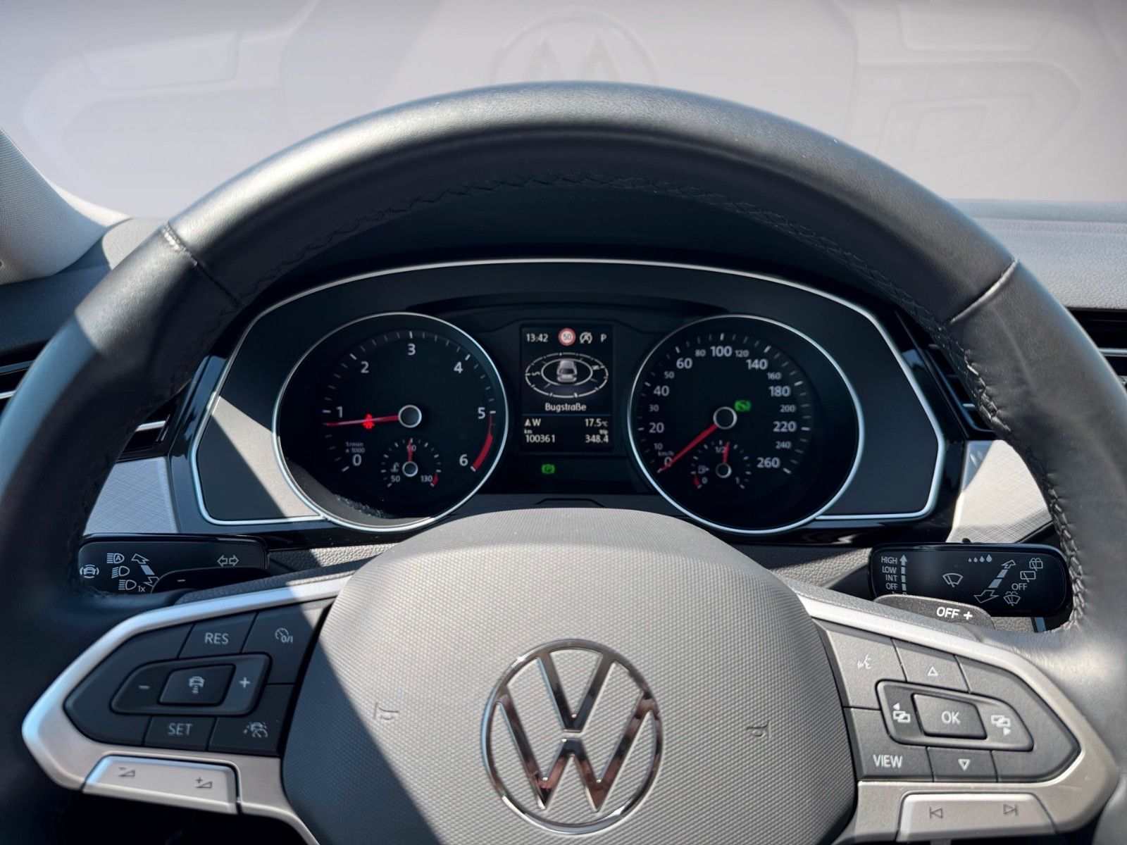 Fahrzeugabbildung Volkswagen Passat Variant Business 2.0 TDI