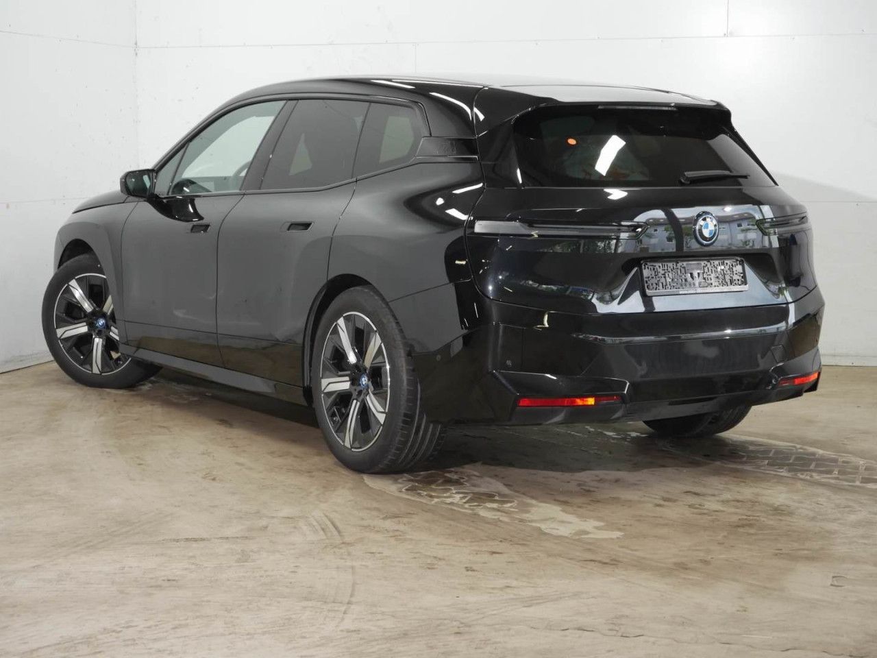 BMW iX - Bild 11