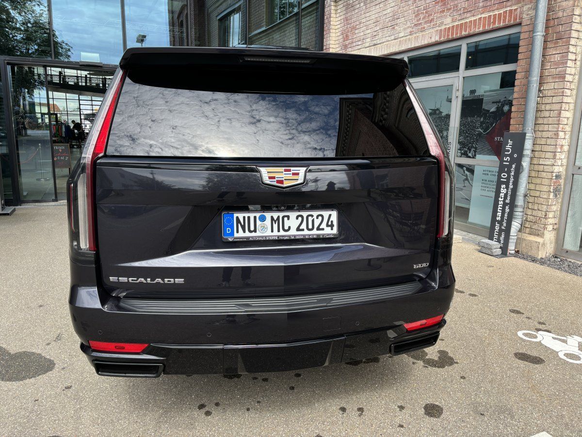 Cadillac Escalade (6.2l V8 Platinum Sport EU-Navi/AHK 3,5t)