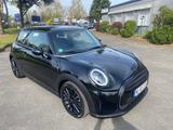 MINI COOPER Mini 3-trg. Cooper Essential Trim - MINI Cooper: Essential Trim