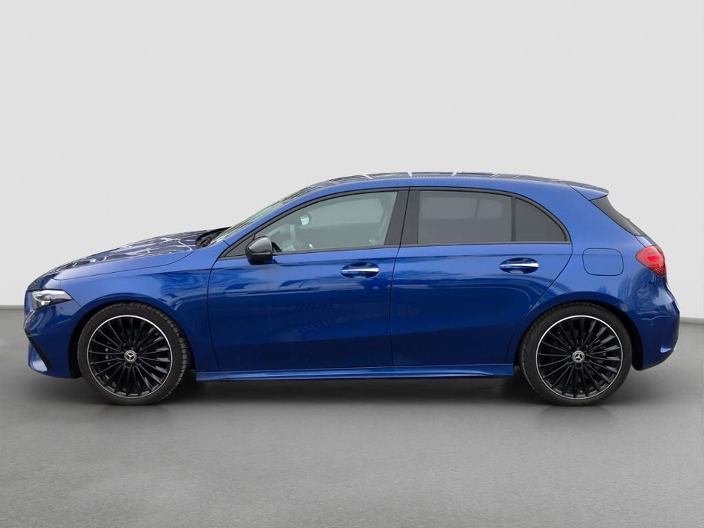 Fahrzeugabbildung Mercedes-Benz A 200 Kompaktlimousine AMG Line+Night Paket*PDC