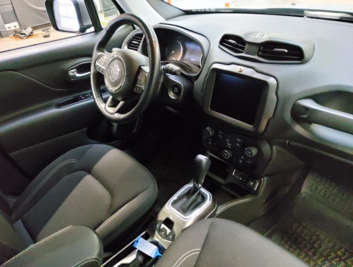 Fahrzeugabbildung Jeep Renegade 1.3 T-GDI Limited FWD KENWOOD PANORAMA