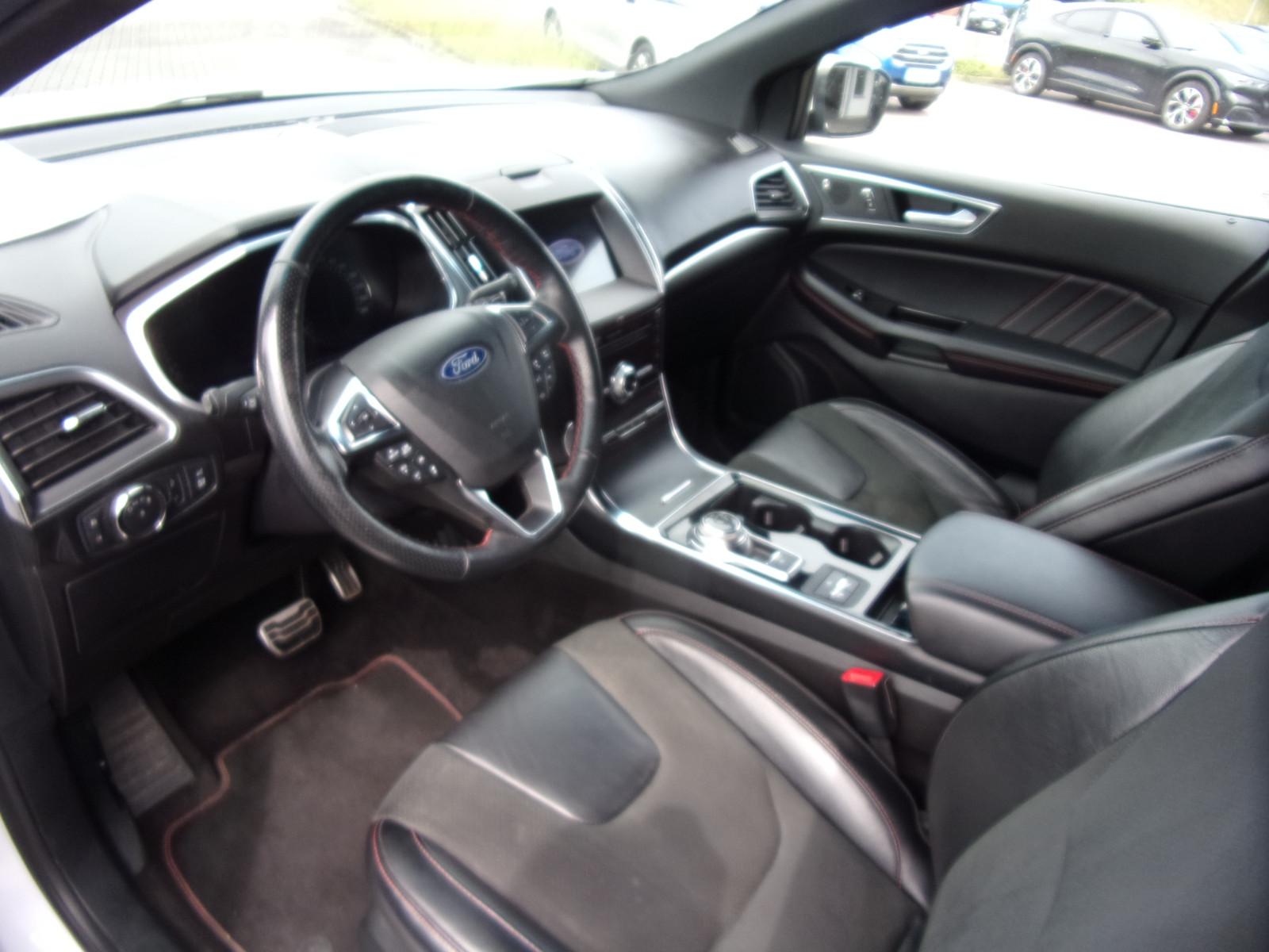 Ford Edge ST-Line 4x4 AHK,Auto,Dach, LED, 21".