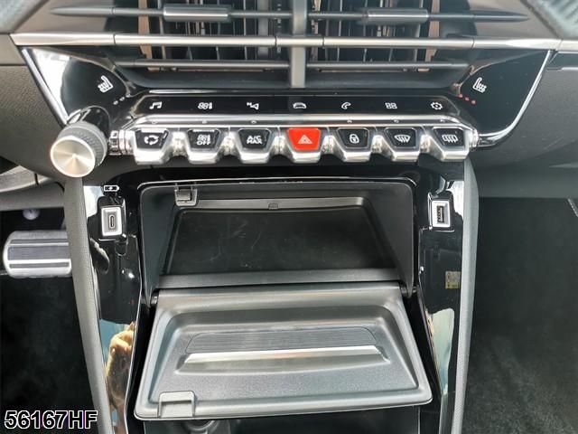 Fahrzeugabbildung Peugeot 208 1.2 PureTech 130, GT