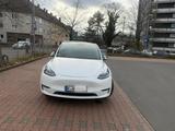 Tesla Model Y Long Range Dual Motor AWD Long Range - Tesla Model Y in Köln