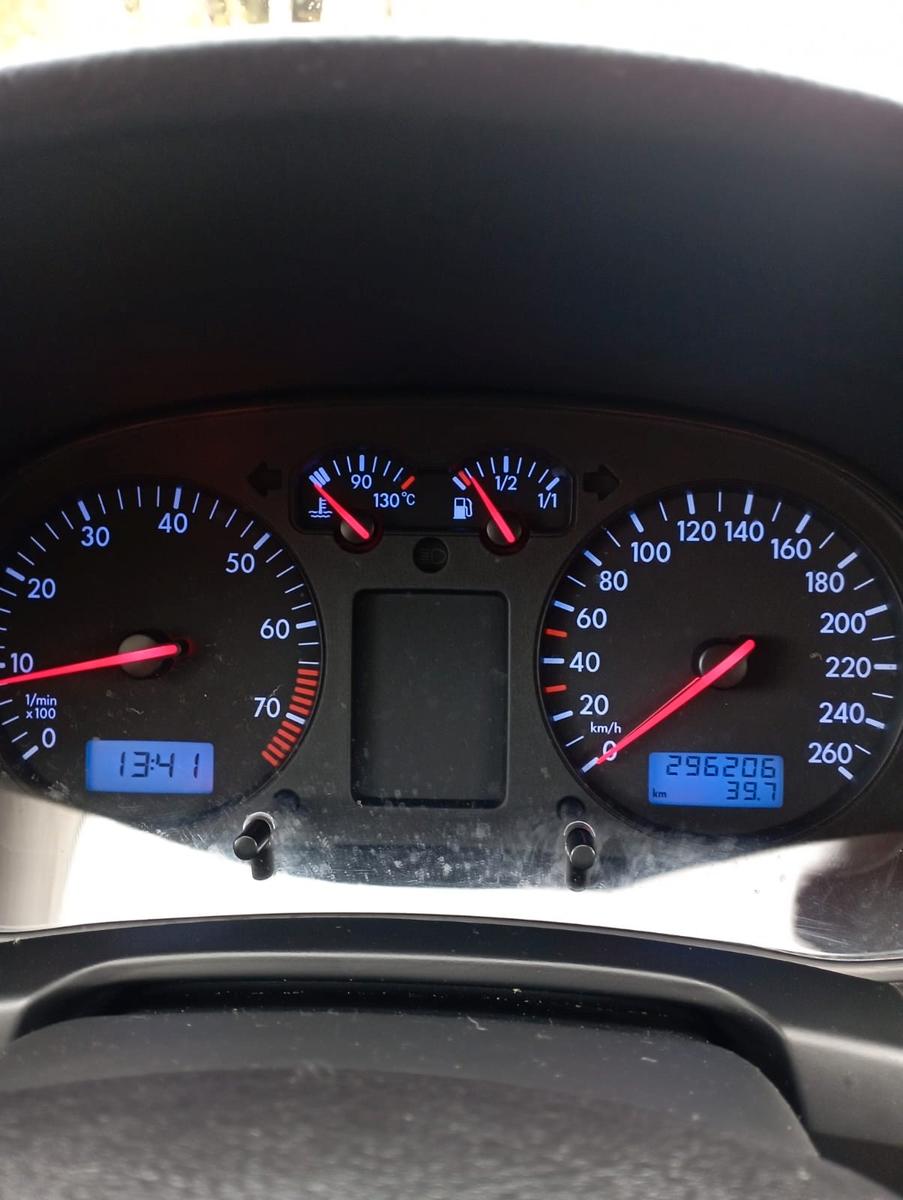 Volkswagen Golf 2004 — photo 11