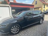 Volkswagen Passat Variant 2.0 TDI SCR DSG Variant - - VW Passat Variant Gebrauchtwagen in München