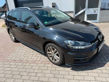 Volkswagen Golf - 4