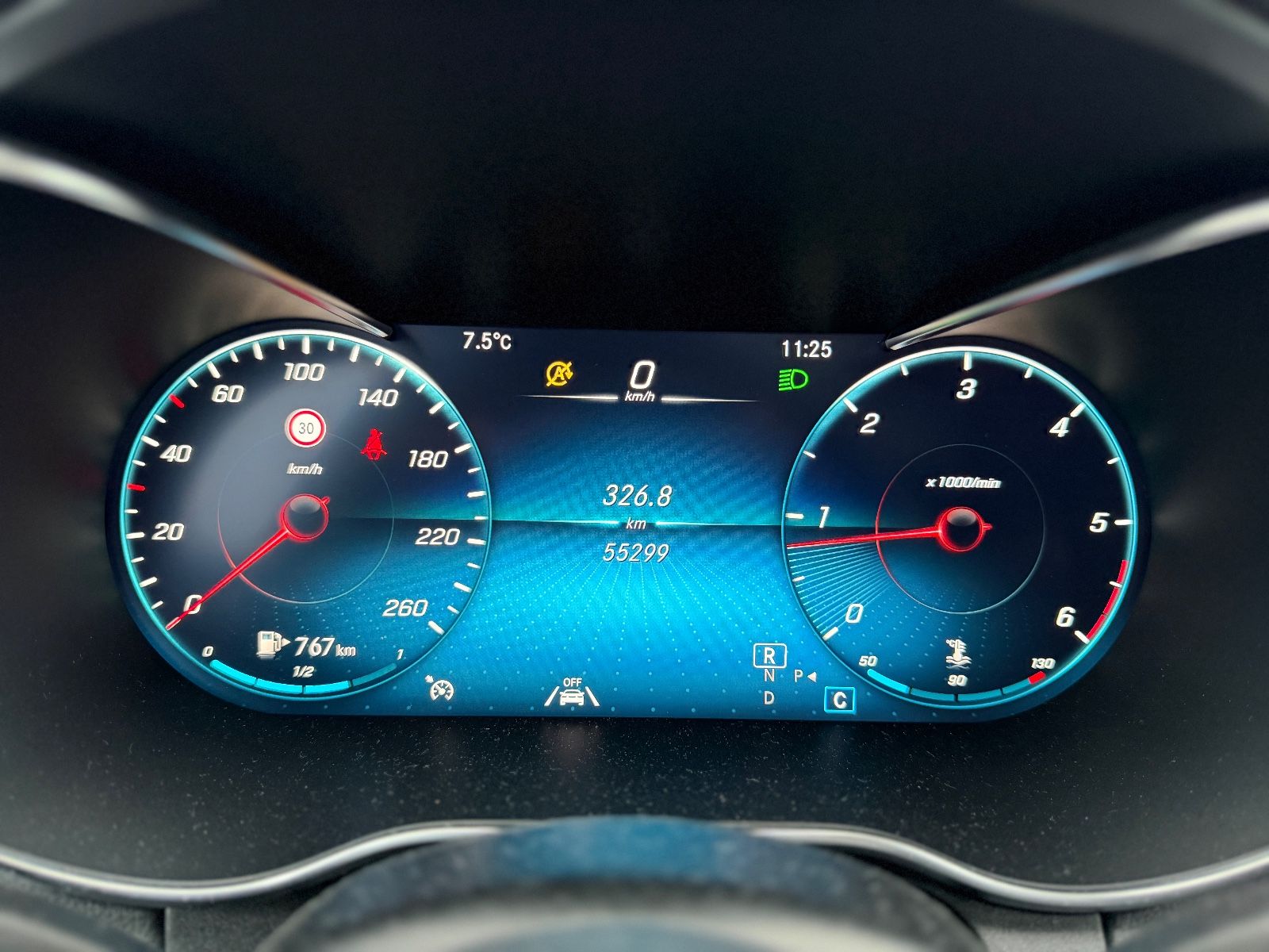 Fahrzeugabbildung Mercedes-Benz C 220 AMG*PANO*BURMESTER*360°KAM*MEMO*ACC*LED*