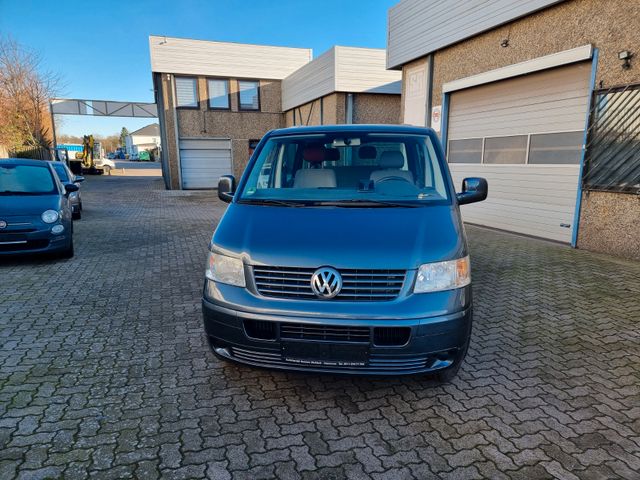 Volkswagen T5 Transporter Bus Multivan Beach