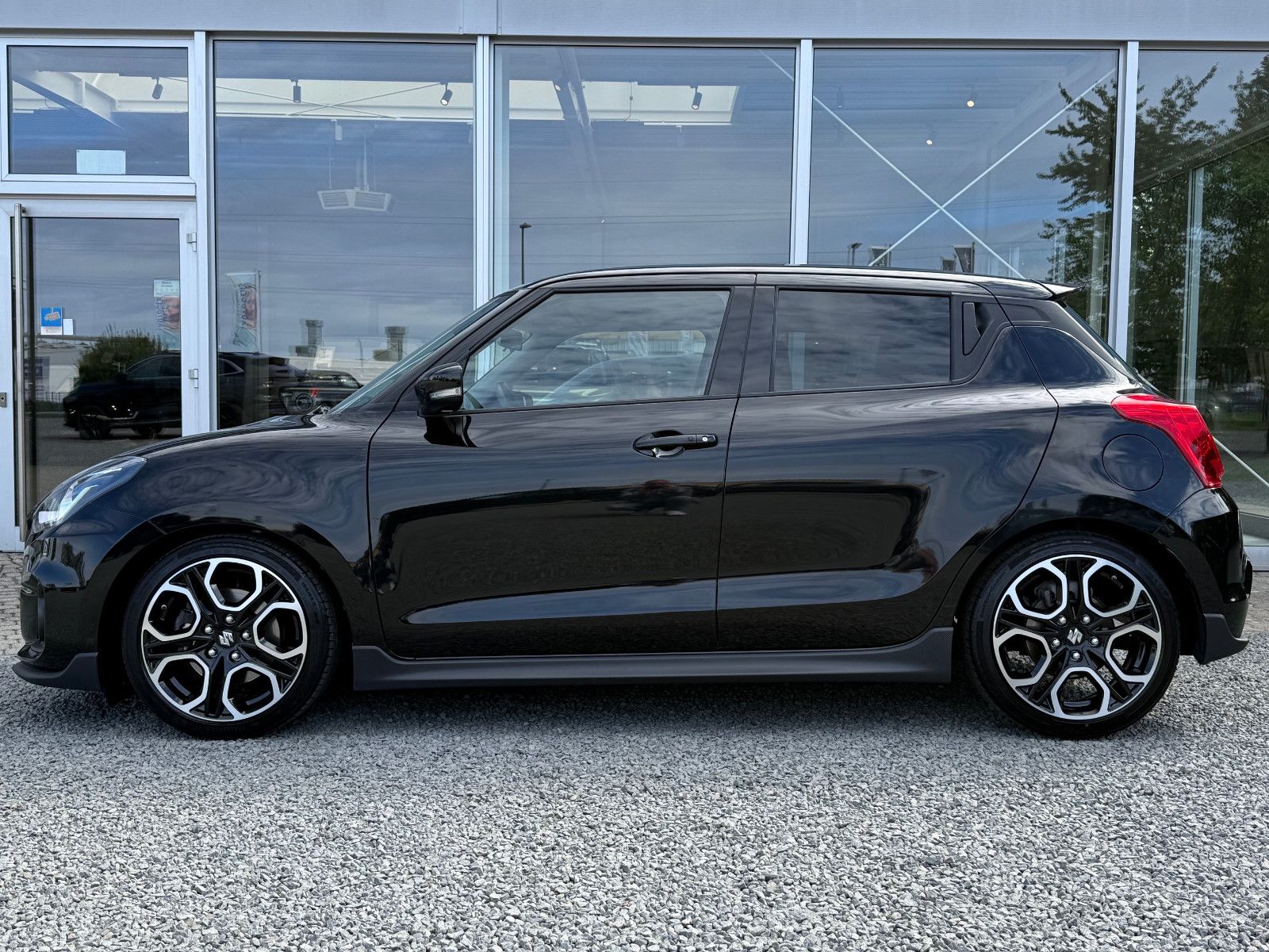 Suzuki Swift 1.4 HYBRID Sport H&R Tieferlegung imagem 3