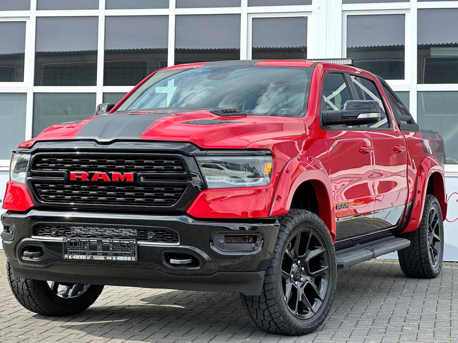 Dodge RAM 1500 Offroad 5,7 Pano 4x4 HUD 12´ Displ 22´
