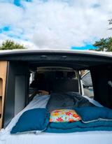 Volkswagen Transporter T6 Camperausbau - Wohnmobil mit Klimaautomatik