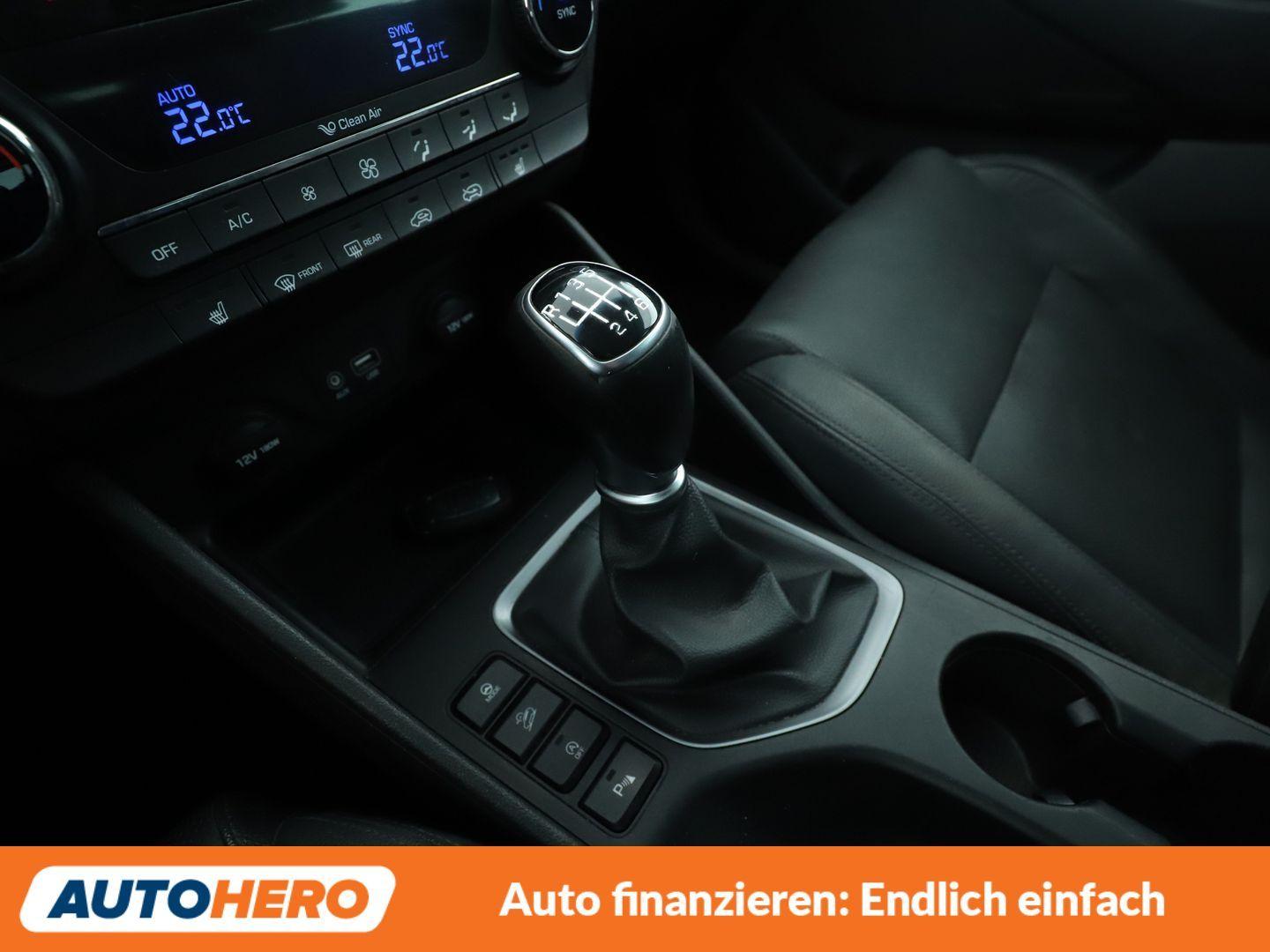 Hyundai Tucson 1.6 Classic blue 2WD *NAVI*TEMPO*CAM*PDC*