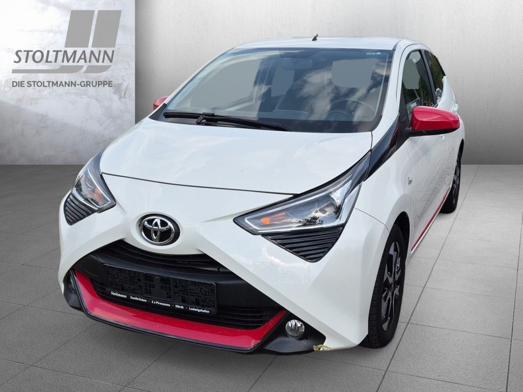 Image of Toyota Aygo (X)