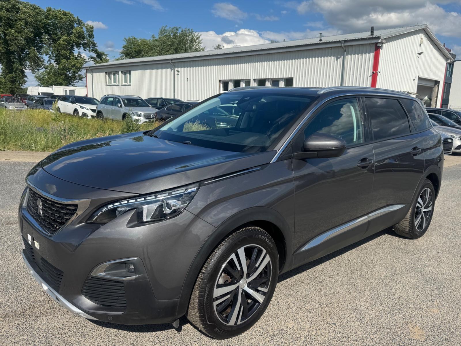 Peugeot 5008 Allure *7Sitze*PANO*
