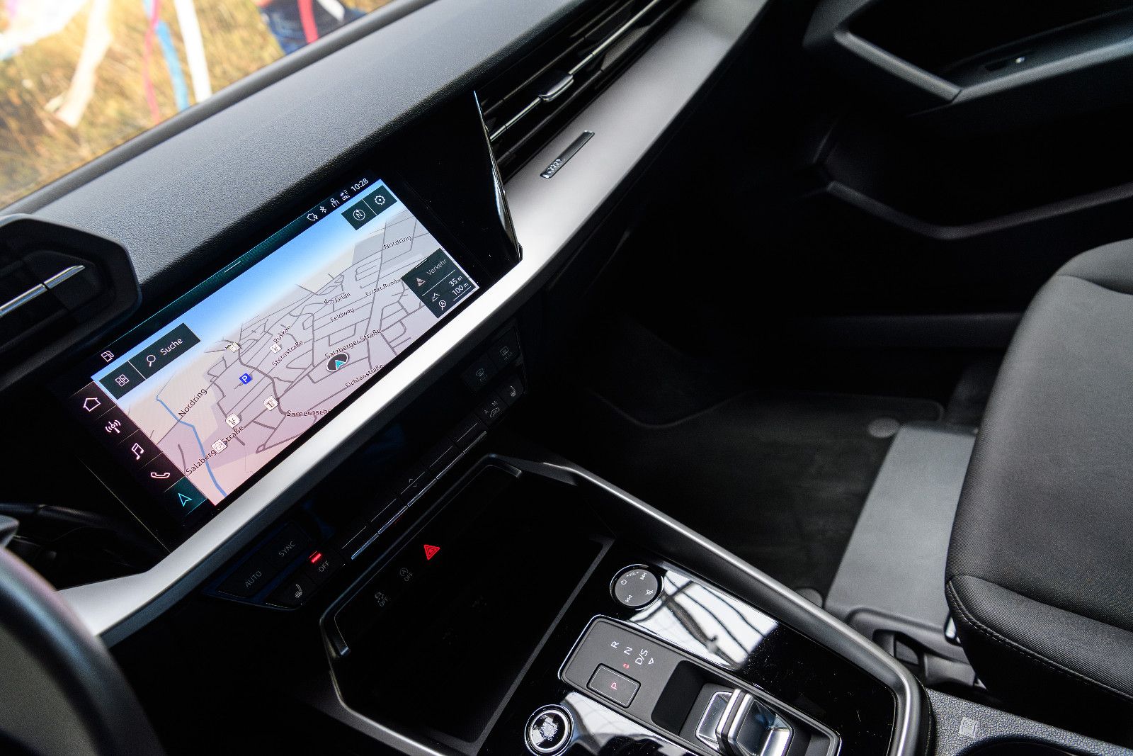 Fahrzeugabbildung Audi A3 30 TFSI S tronic advanced Sportback
