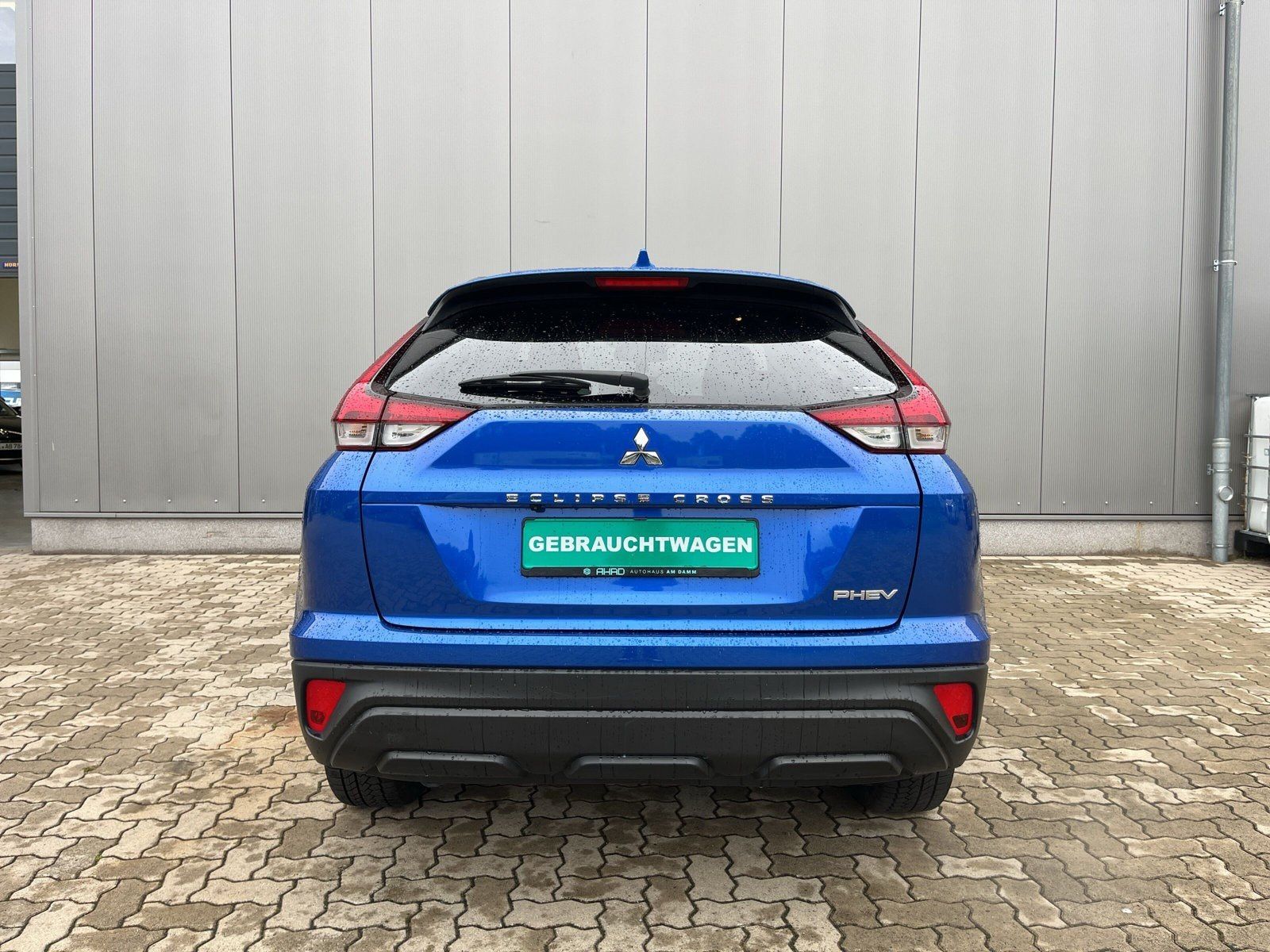 Fahrzeugabbildung Mitsubishi Eclipse Cross Plug-in Hybrid 2.4 4WD BASIS