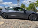 Tesla Model 3 Allradantrieb mit Dualmotor Long Ran... - Tesla Model 3 in Berlin