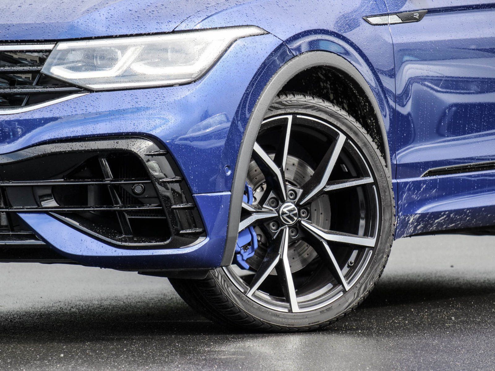 Volkswagen Tiguan R 2.0 TSI DSG 4Motion AHK Akra. HarmanK foto 5