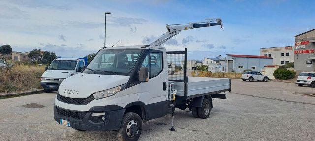 Iveco Daily 35C13 2.3 CASSONE CON GRU BONFIGLIOL