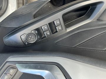 Ford Focus - 10