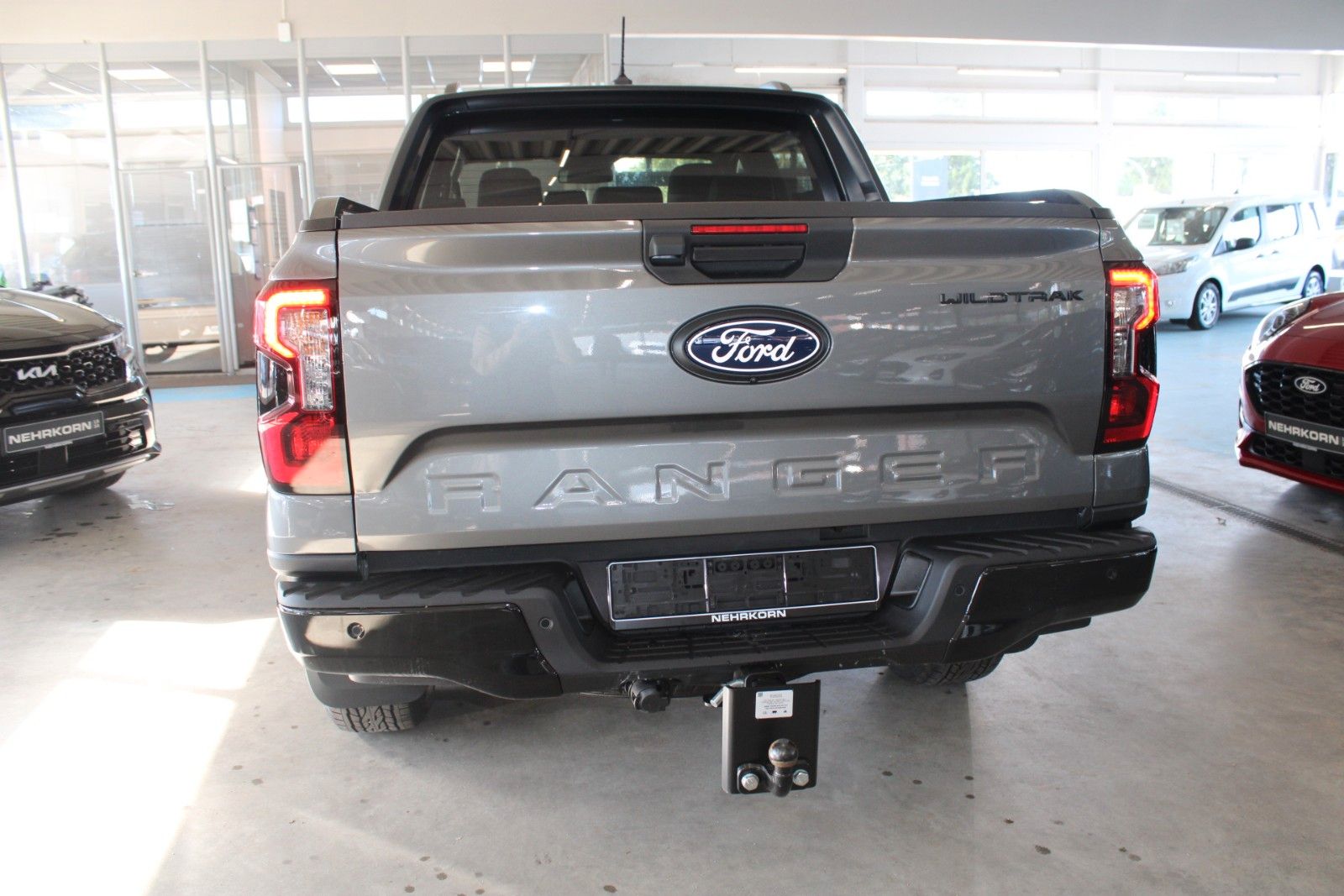 Fahrzeugabbildung Ford Ranger PHEV Wildtrak AHK ROLLO B&O ACC 360°