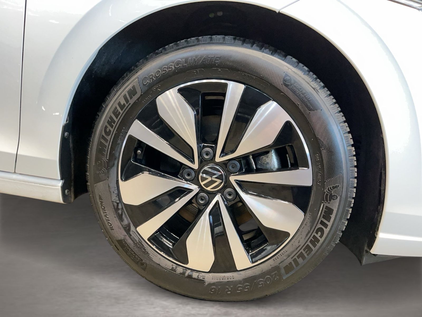 Volkswagen Golf - Bild 8