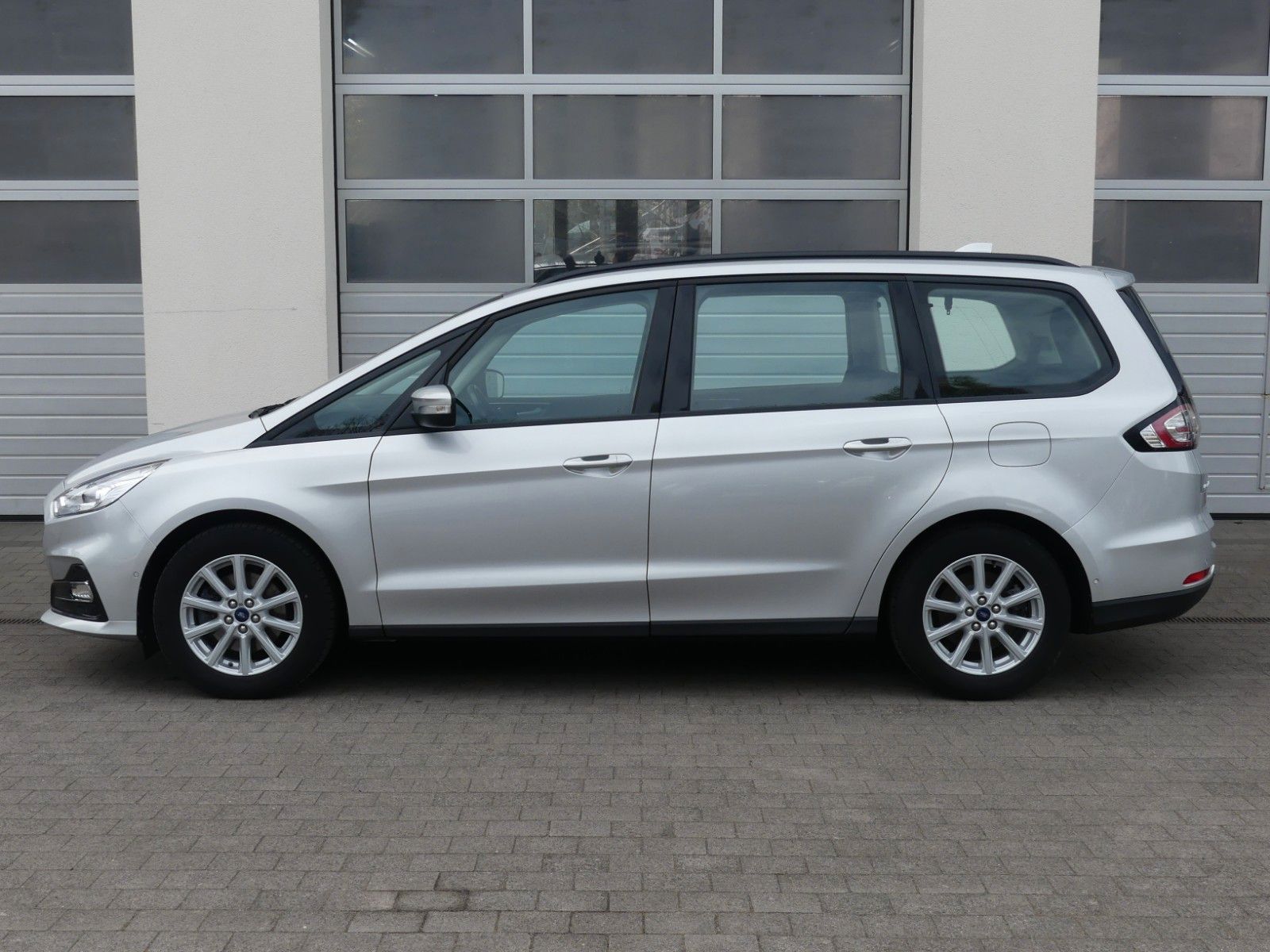 Fahrzeugabbildung Ford Galaxy Trend*Kamera*7 Sitze*