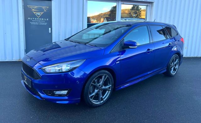 Ford Focus Turnier ST-Line Automatik