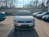 Volkswagen Touran 1.2 TSI 77KW,1.HAND,7Sitze,AHK,TÜV05/2027 - Volkswagen Touran mit Benzin-Antrieb: Kleinbus, 2.0