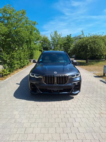 BMW X7 M50 M50i -