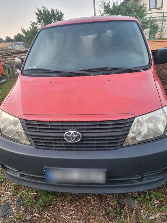Image of Toyota Hiace