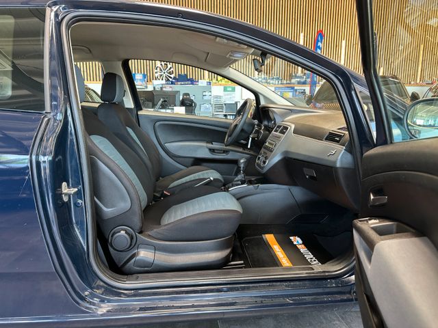 MYAUTOCENTER – Gebraucht- und Jahreswagen mit Werkstattservice in Pfaffenhofen Fiat Grande Punto 1.2 8V Dynamic *TÜV:927*