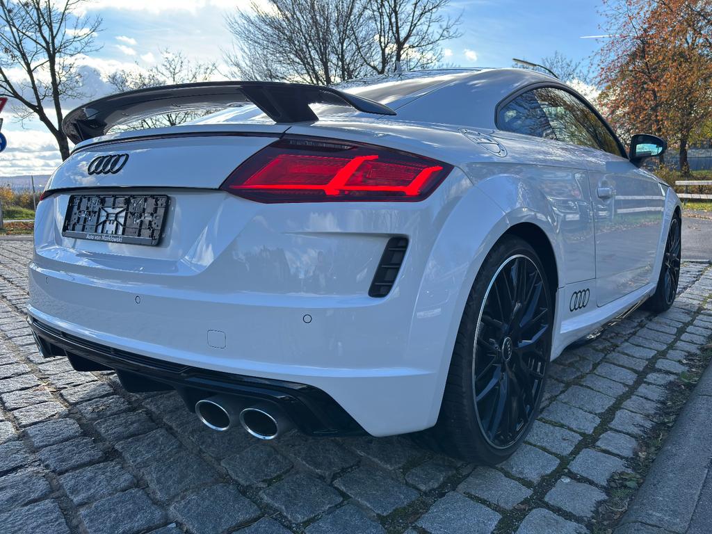 Audi TTS