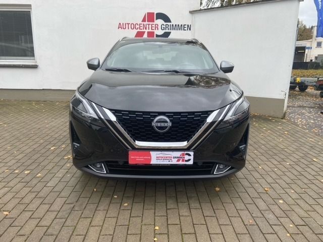 Fahrzeugabbildung Nissan QASHQAI 1.3 DIG-T MHEV 158 PS MT 4x2 Tekna Desig