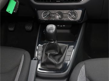 Skoda Fabia 1.0 TSI Essence LED Anschl.GA 3J100tkm