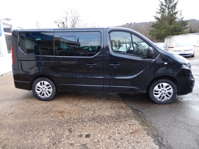 Fahrzeugabbildung Opel Vivaro B Kombi L1H1  2,9t/2.Hd/8-Sitz/AHK/Kamera