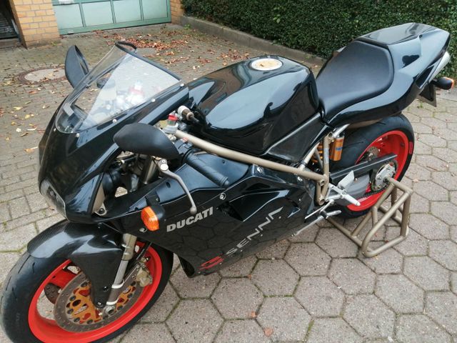 Ducati 916 Senna 2