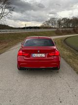 BMW 330d M Sport - BMW 330 mit Diesel-Antrieb: Limousine, Automatik